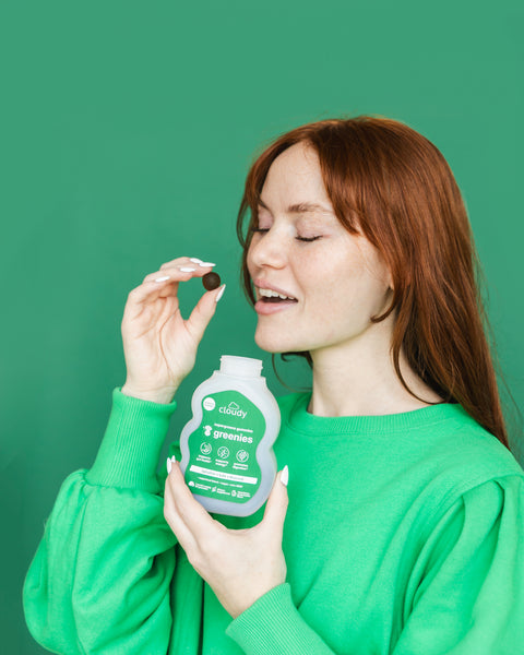 Load image into Gallery viewer, Greenies Daily Greens Gummies
