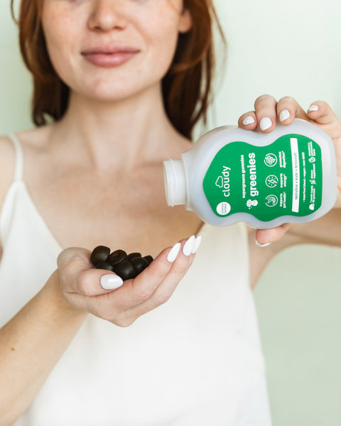 Load image into Gallery viewer, Greenies Daily Greens Gummies
